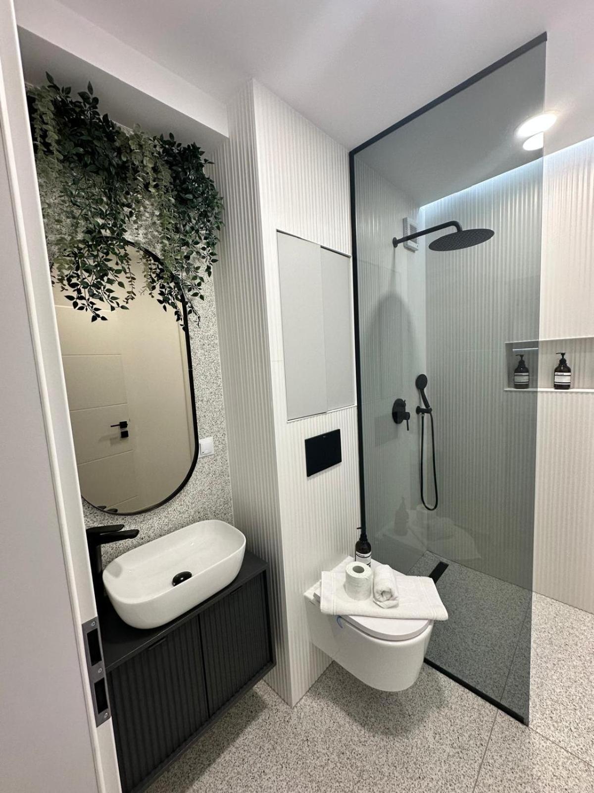 Cozy Apartment Vrt Sibiu Exterior photo